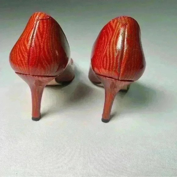 Casa Blanca heels in a beautiful print. SZ 8 M - Picture 5 of 9